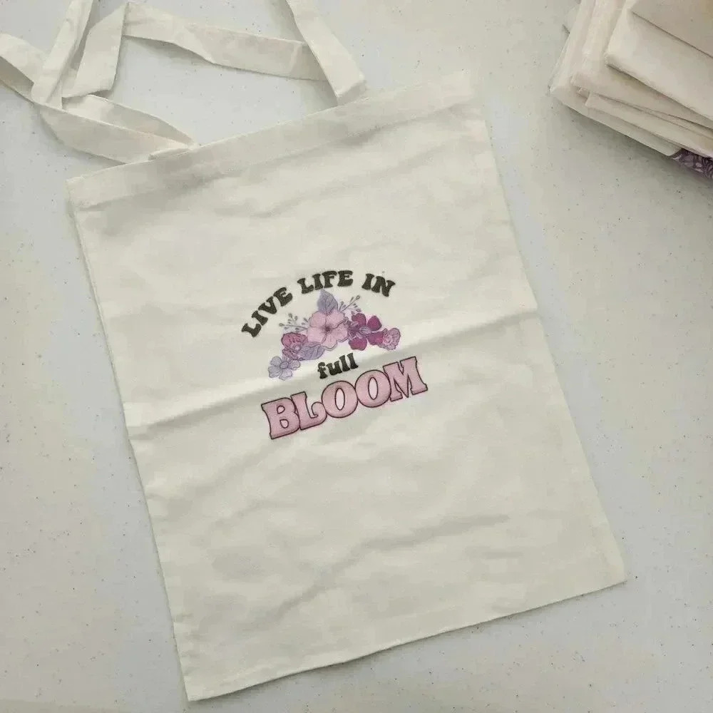 Tote Bag Live Life in Full Bloom